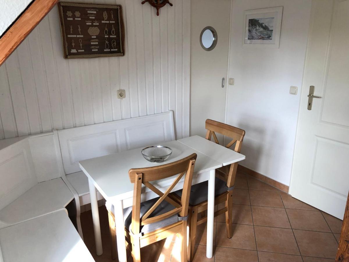 Ankerplatz Warnemuende - Direkte Strandnaehe Mit Leuchtturmblick Rostock Exterior foto