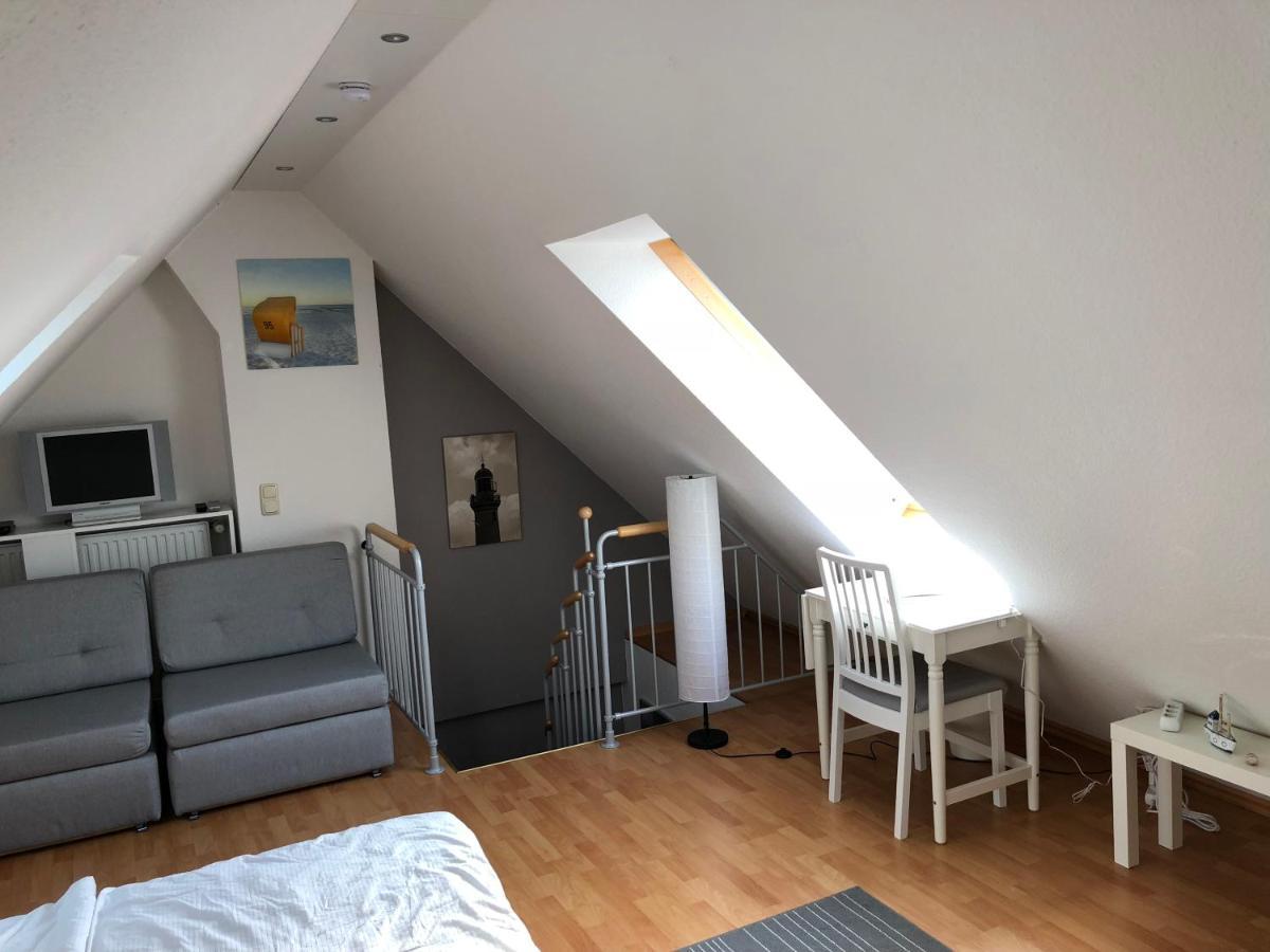 Ankerplatz Warnemuende - Direkte Strandnaehe Mit Leuchtturmblick Rostock Exterior foto